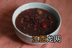 哪些储物架食物很容易过期？容易过期的储物架食物