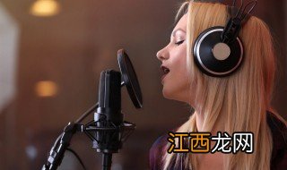 简单的幸福不会再有孤独是什么歌 歌词简单的幸福不会再有孤独是什么歌