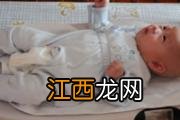 新生儿胎记是什么颜色