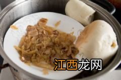 饮用纯牛奶加蜂蜜的好处有哪些？牛奶应该如何存储？