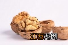 发霉的红薯可以吃吗？发霉的地瓜还能吃吗？