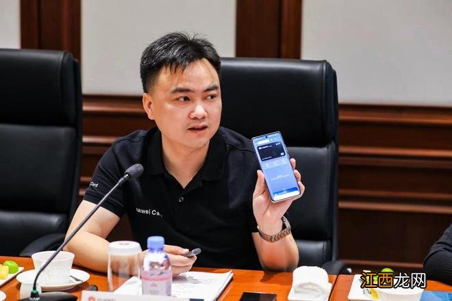 不和支付宝、微信竞争，立足鸿蒙生态的华为支付来了