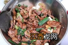 夏季喝柠檬水有什么好处?夏季喝柠檬水的好处有哪些?