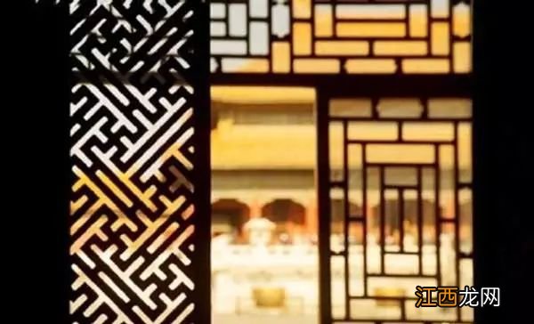 一到秋天,故宫就美成了紫禁城!