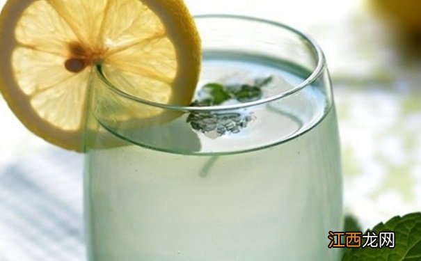 孕妇可以喝柠檬蜂蜜水吗？柠檬蜂蜜水对身体有什么功效？