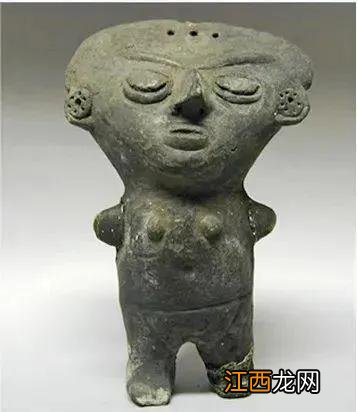 非要给孩子“睡个扁头”,老一辈的执念到底是哪来的?