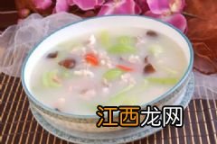 香菜根煮水有什么功效？香菜根煮水的功效与作用