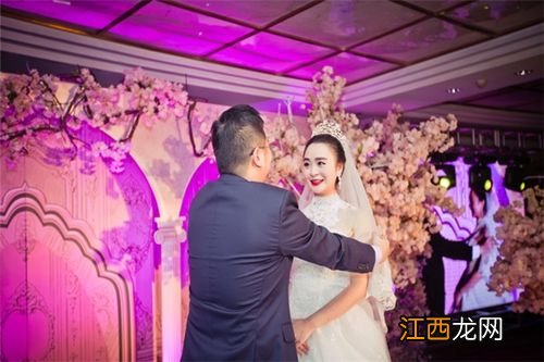 结婚送客时说什么客气的话比较好?