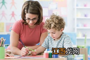 一岁半的宝宝适合送幼儿园吗?老人反对，但我还是想送，怎么办?