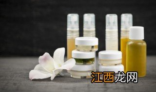 哺乳期可以用护肤品吗 能不能在哺乳期使用护肤品