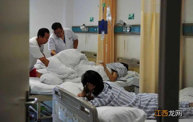 直击那些坚持在妇产科的男医生们，一般人不接受只希望老婆能理解