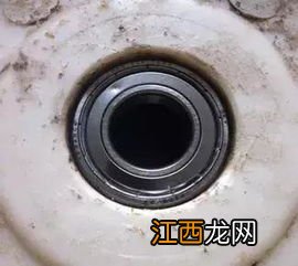 海尔洗衣机叶轮拆卸及更换轴承