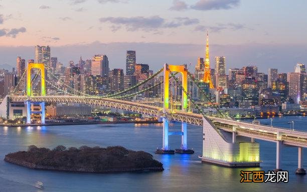 日本最低调的海岛,距离东京市中心约4小时,是世界最长的铁路隧道