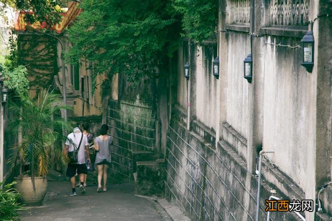 中国最让人羡慕的海滨城市,靠海不潮湿,环境优美适合养老