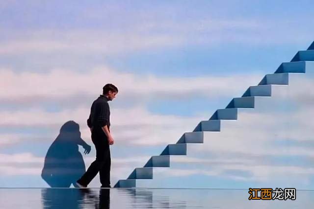 互联网前员工,回到现实世界