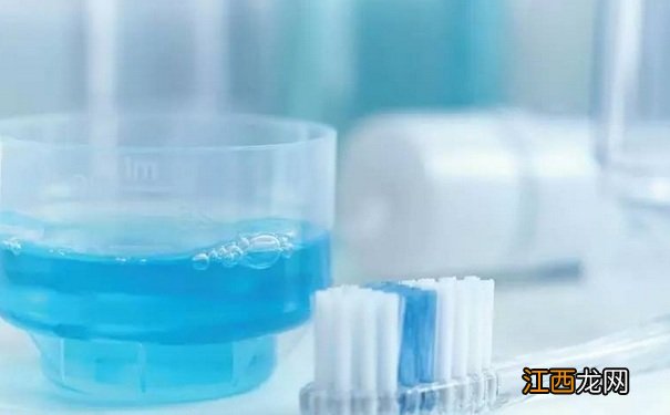 漱口水能代替刷牙吗？用漱口水还需要刷牙吗？