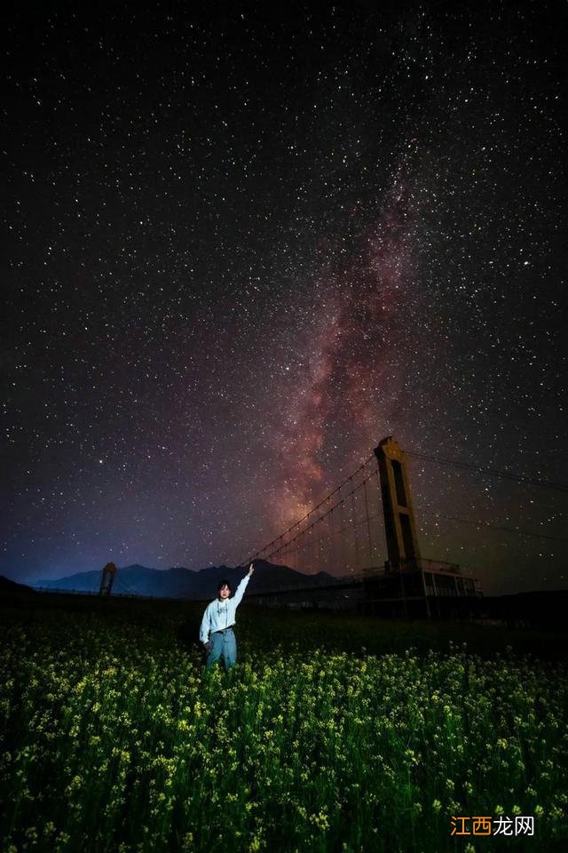 独享这份宁静 独山子大峡谷星空