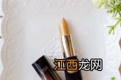 欧莱雅琉金唇膏m601多少钱？欧莱雅m601专柜价格