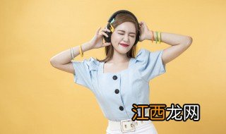 故乡情歌词 歌曲故乡情歌词