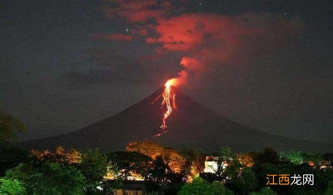 世界七大奇迹之夏威夷火山岛，是“死亡墓地”，还是旅游胜地？