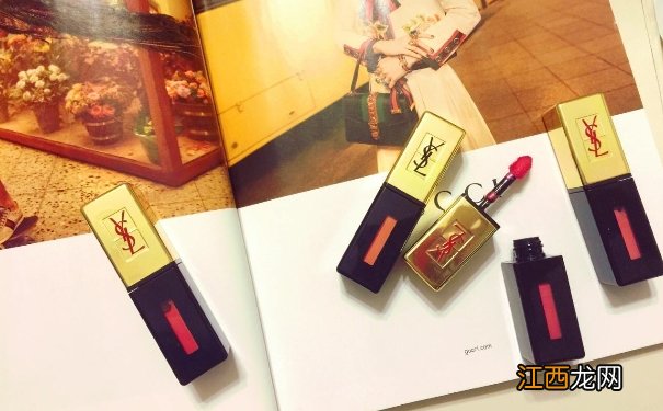 ysl镜面唇釉和黑管唇釉哪个好?镜面唇釉和黑管唇釉区别