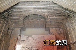 古代墓室里的机关锁