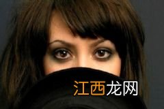 紫色腮红适合什么肤色?紫色腮红适合黄皮吗?