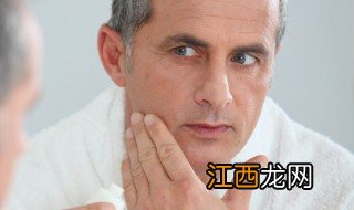 男士上嘴唇变薄小窍门 男生嘴唇变薄小方法