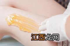 用什么刷牙可以让牙齿变白？刷牙用什么牙齿变白？