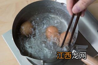 溏心蛋水开后煮几分钟