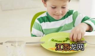 孩子吃饭磨蹭怎么办 孩子吃饭磨蹭应该如何应对