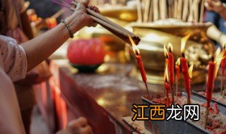 供桌上面摆放什么物件好 供桌上面摆放什么物件好风水