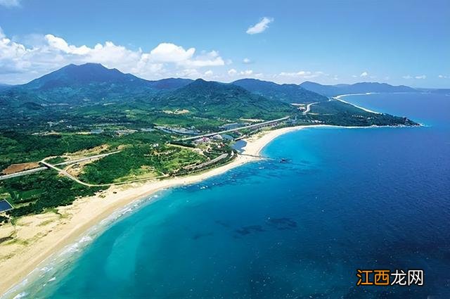 夏日海岛游选它！这个海滨小城比马代美，比三亚便宜