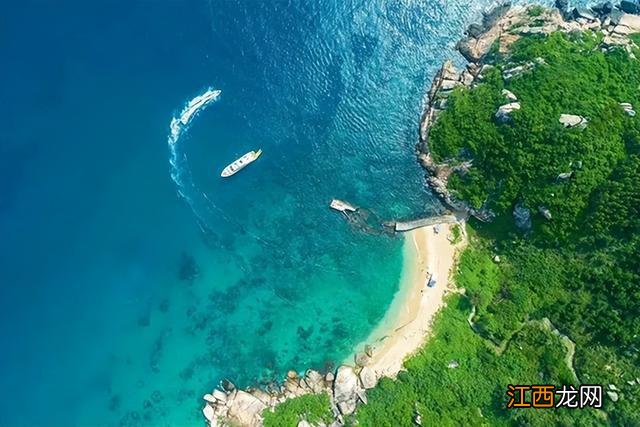 夏日海岛游选它！这个海滨小城比马代美，比三亚便宜