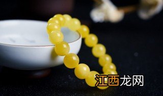 蜜蜡的佩戴方法和禁忌 戴蜜蜡注意什么