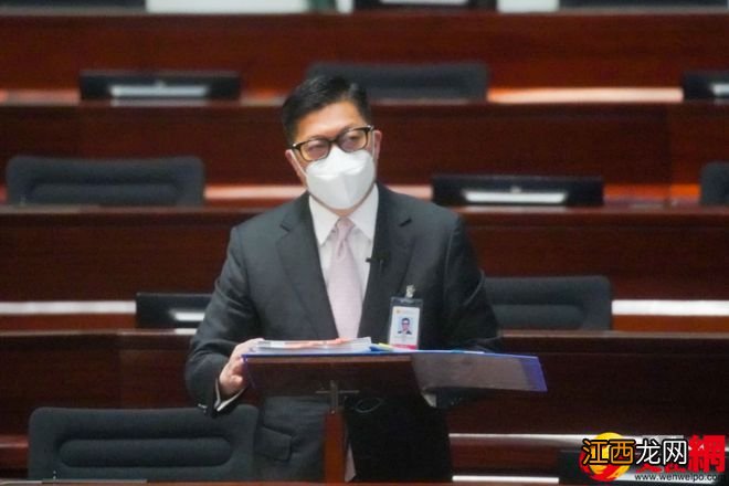 邓炳强：国家安全出现新挑战，须加强防范丨香港一日