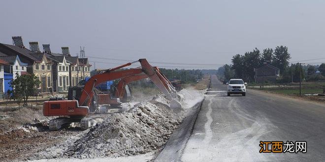 农村宅基地审批放开？满足以下4个条件，农民就可以自己建房