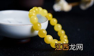 戴蜜蜡需要注意什么 蜜蜡佩戴方法和禁忌