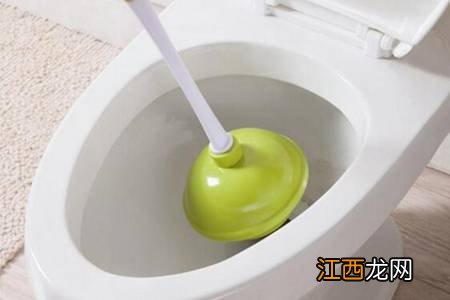 厕所堵了用什么通最方便最快-厕所堵了如何自己疏通