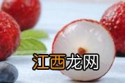 鱼头豆腐汤里面可以放金针菇吗 鱼头豆腐汤用什么鱼头