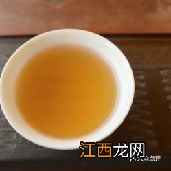 鸭屎香新茶好还是老茶好-什么时候的鸭屎香茶的好喝