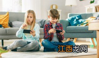 12岁小孩早恋怎么办，12岁小女孩早恋该怎么办