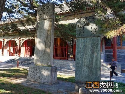 五台山显通寺的无字碑怎么来的