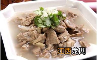 炖羊肉放花椒还是胡椒好-炖羊肉放花椒好还是麻椒好