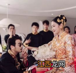 结婚三金算女方的吗-结婚买的三金算个人物品吗