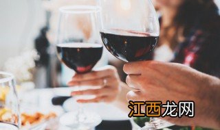 月经期间可以喝红酒吗 月经期间可以喝红酒吗女性