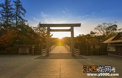 伊势神宫：主祭天照大神日本神道顶点的神社