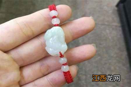 本命年红绳旧了可以换新的吗-本命年红绳旧了可以换款式吗