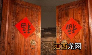 门上贴什么可以辟邪保平安 门上贴什么可以辟邪保平安吉祥