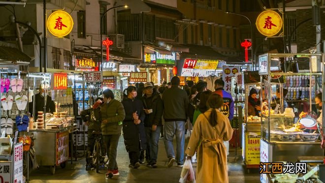 到底谁才是“睡得最晚”的城市？成都广州西双版纳，谁也不服谁！